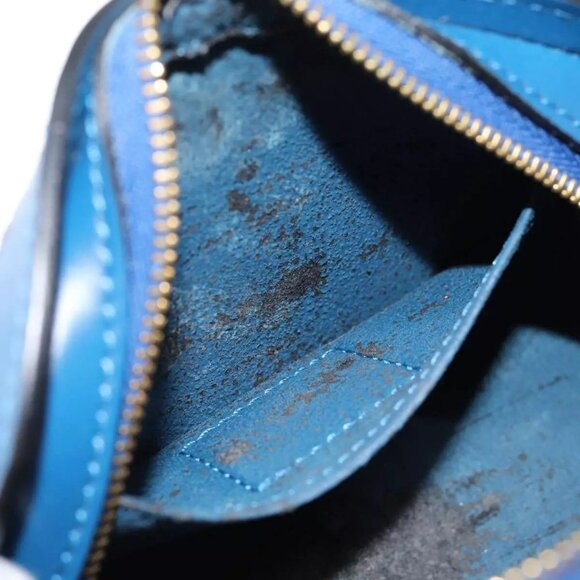 LOUIS VUITTON Epi Dauphine PM Pouch Blue - Picture 9 of 16